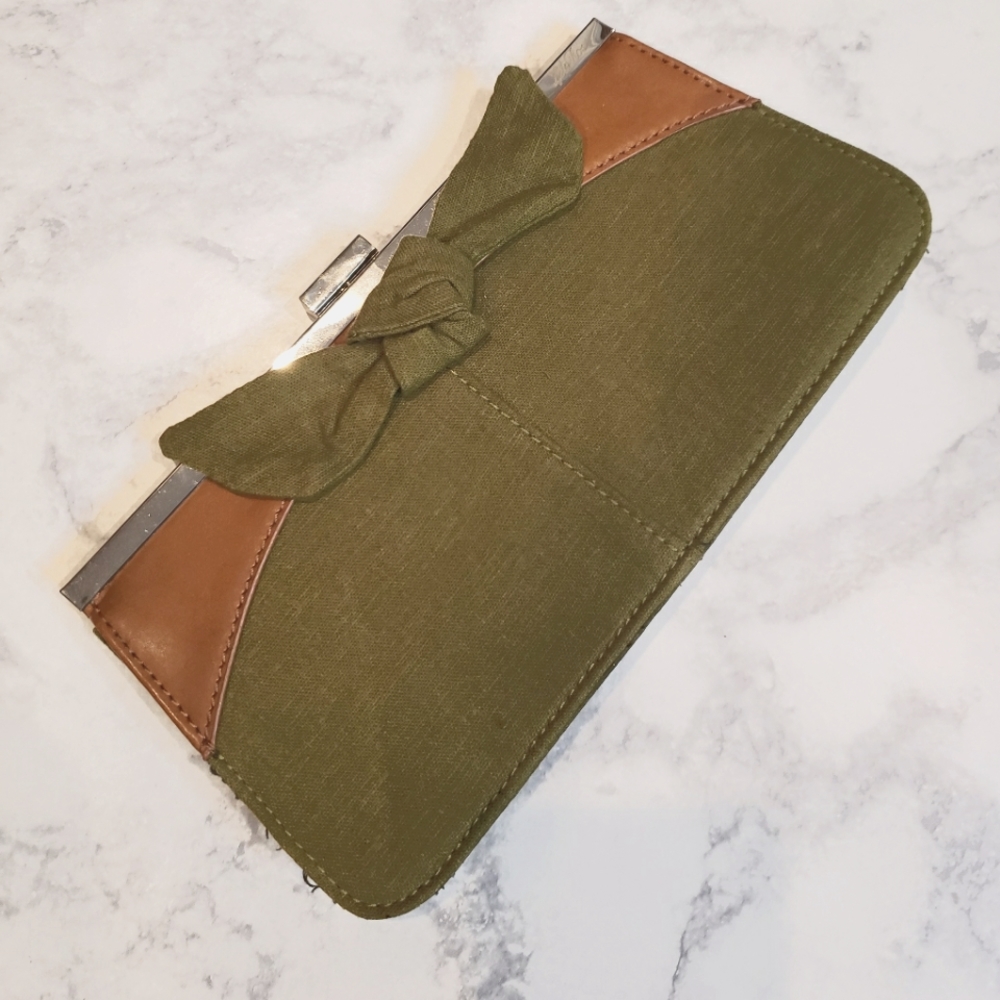 LelaRose Small Clutch